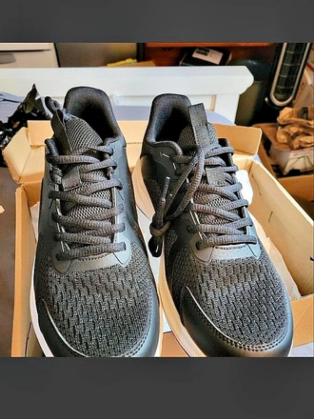BOGOVER Mens Running Shoes Lightweight Breathable Walking Shoes Non Slip Tennis